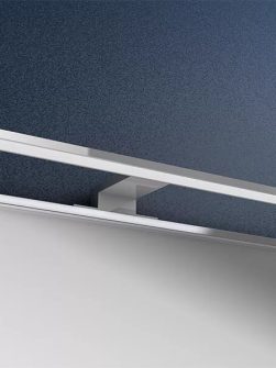 ONE LIGHTNING LED